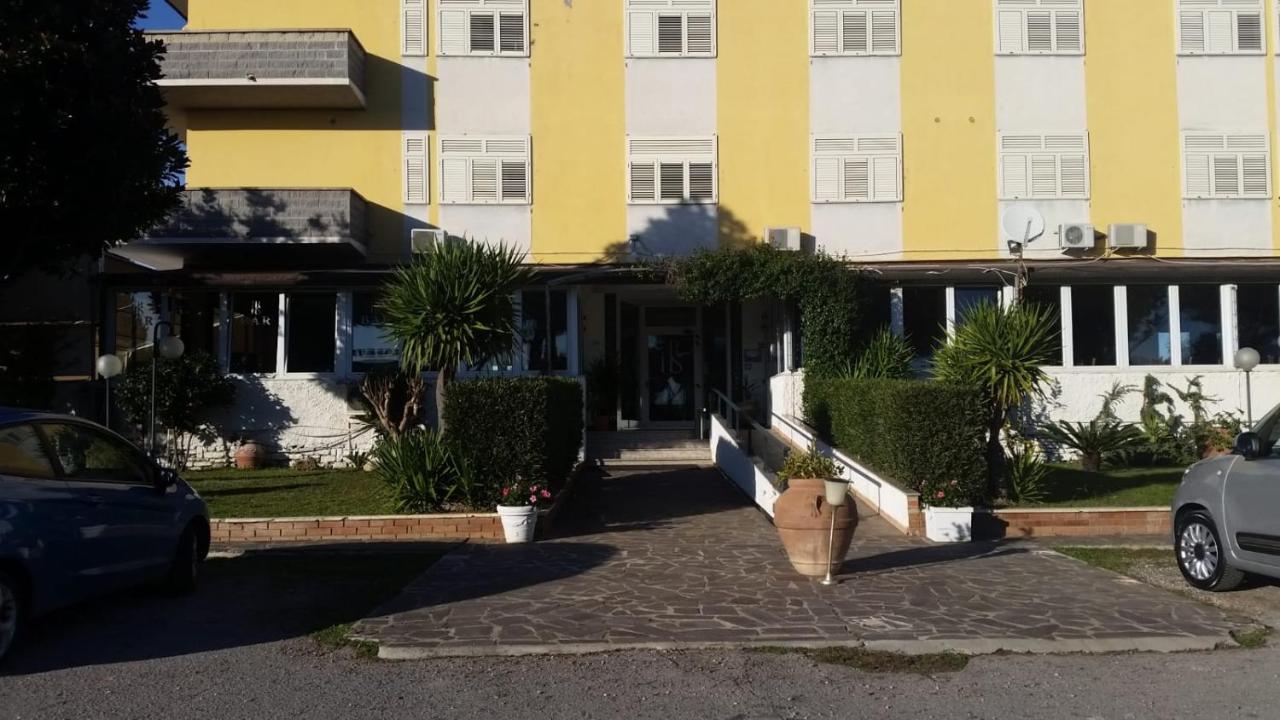 Hotel Sabatino Follonica Eksteriør billede